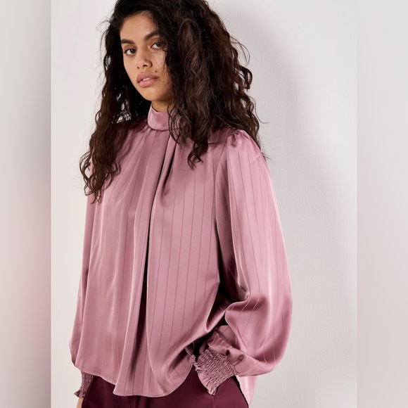 APRICOT Tops - APRICOT 🍑- Satin Self-Stripe Tie Back Top